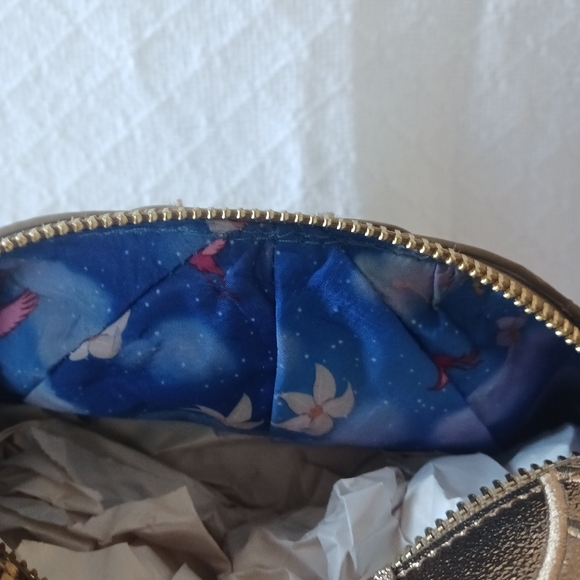 Stitch Shoppe by Loungefly × Disney Aladdin Genie Lamp Crossbody Bag - Picture 10 of 16